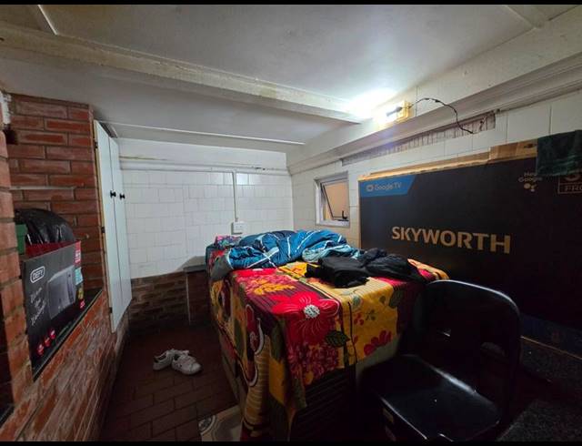 10 BEDROOM APARTMENT FOR SALE IN UMBILO